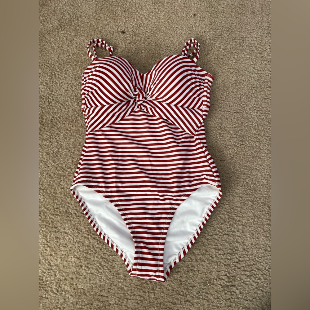 Kona sol swimsuit size small